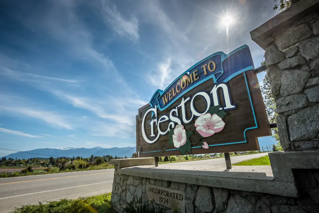 Neighbours and visitors connecting in a Kootenay community